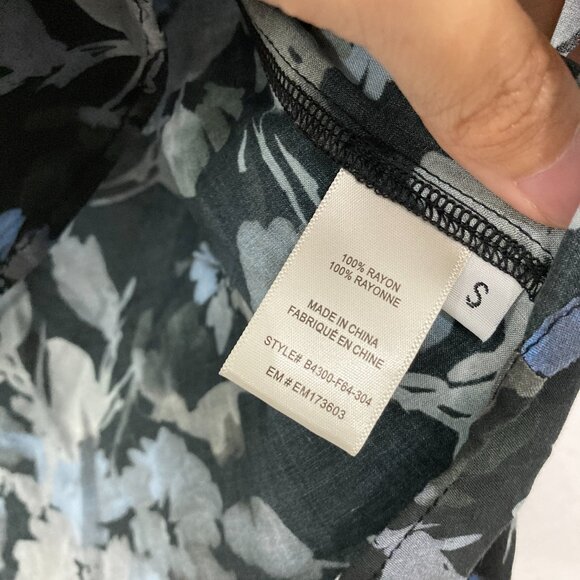 Bella Dahl size Small Black blue Floral Long Sleeve Button Up Feminine Preppy - Picture 9 of 12